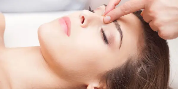 تکنیک های ماساژ برای رفع سردرد