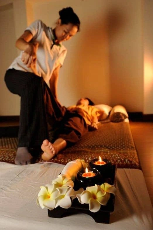 اصول ماساژ یومی هو